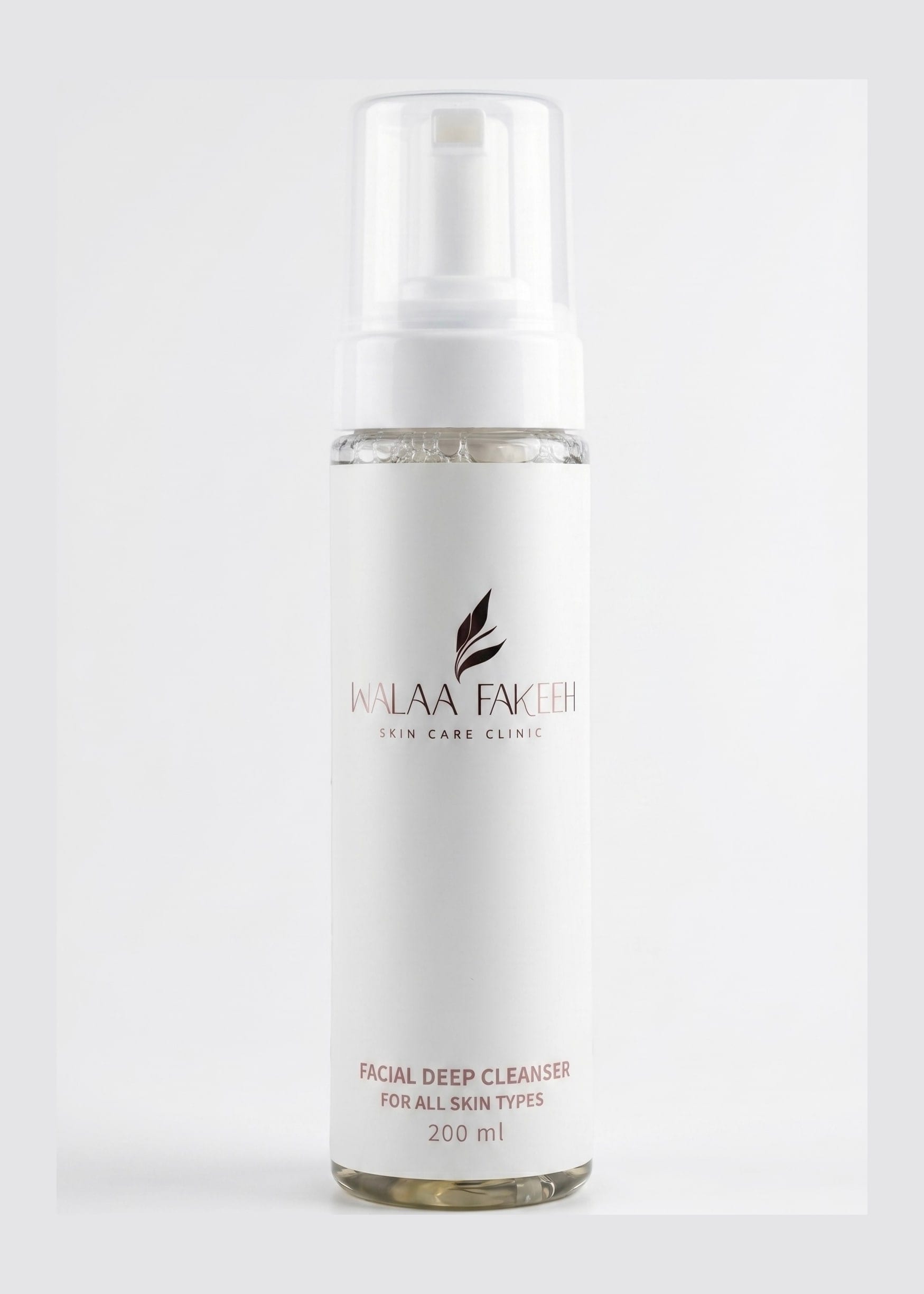 Walaa Fakeeh Facial Deep Cleanser